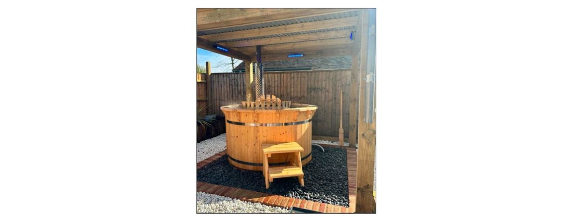 Chill at the Yard - Hot Tub