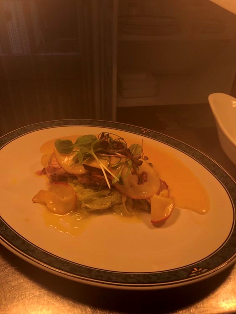 Pig and Abbot Abington Pigotts, starter