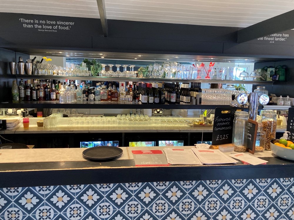 Providence Brix + Mortar, bar