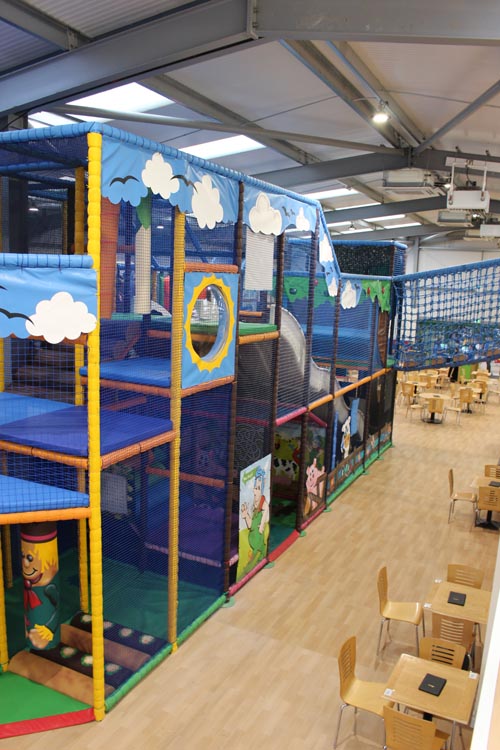 Bury Lane Fun Barn - Interior 2