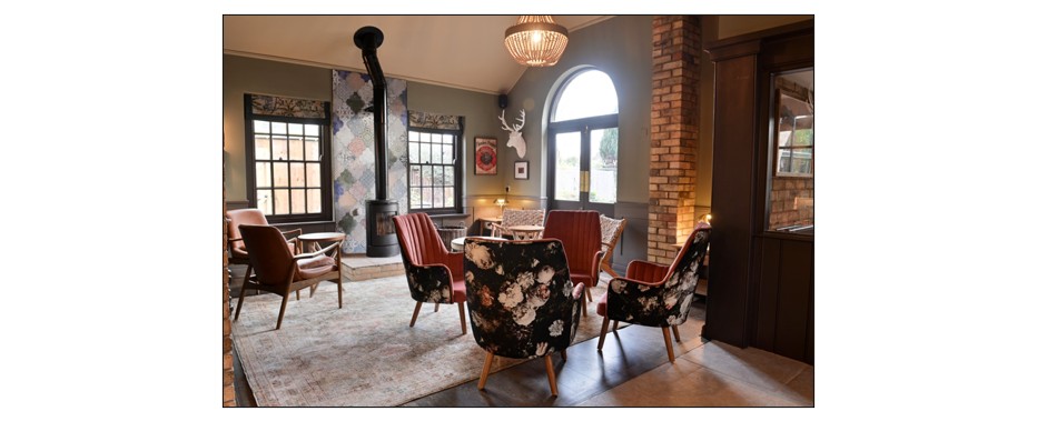 The White Hart - seating and fire