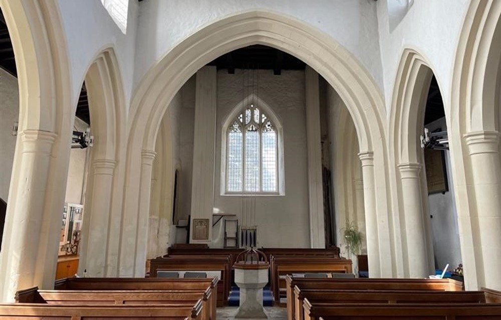 St Andrew's Church, Girton, font