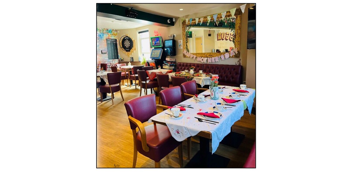 Waggon & Horses - dining room