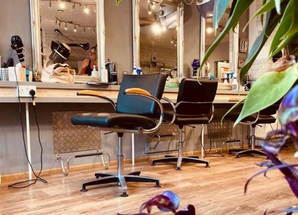 Hair Care Bunch, salon