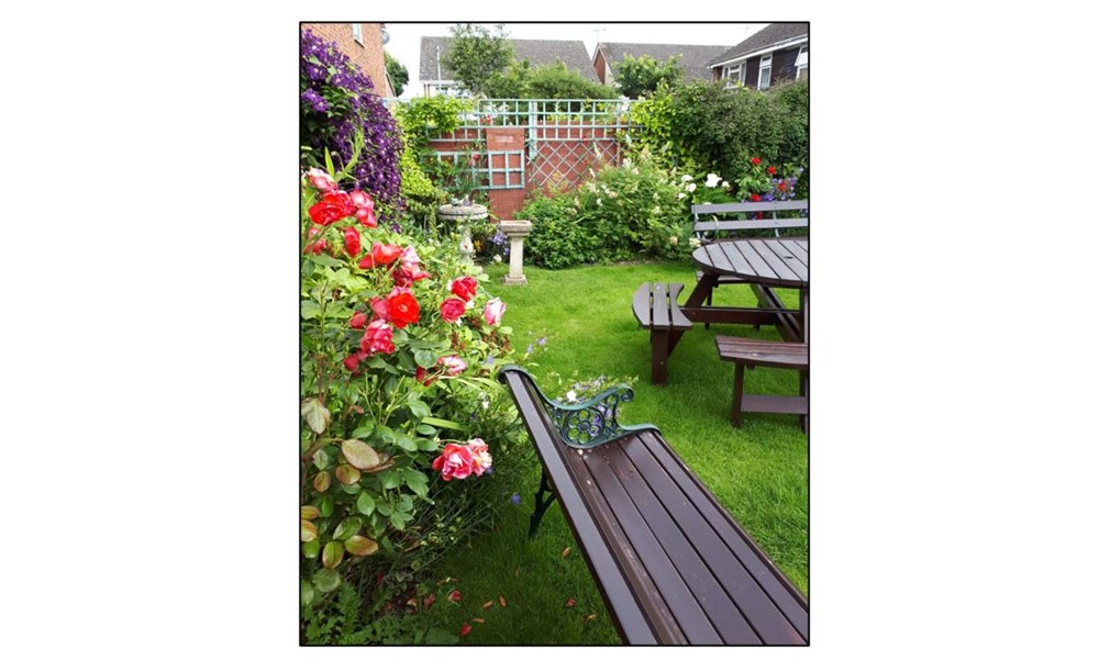 Self Contained Annexe - garden