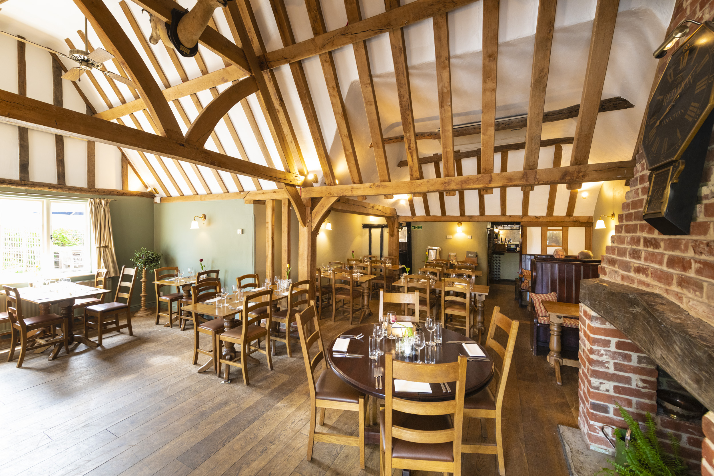 Red Lion Hinxton interior