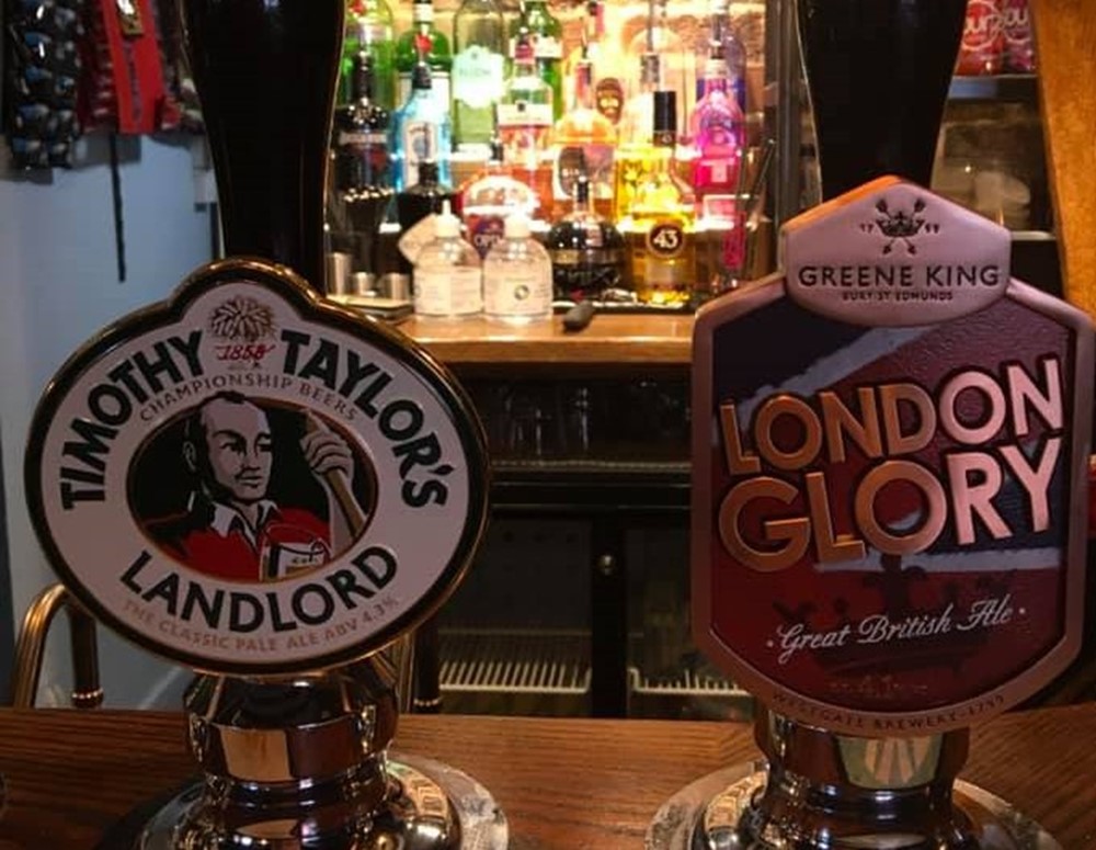 Waggon & Horses Linton, bar