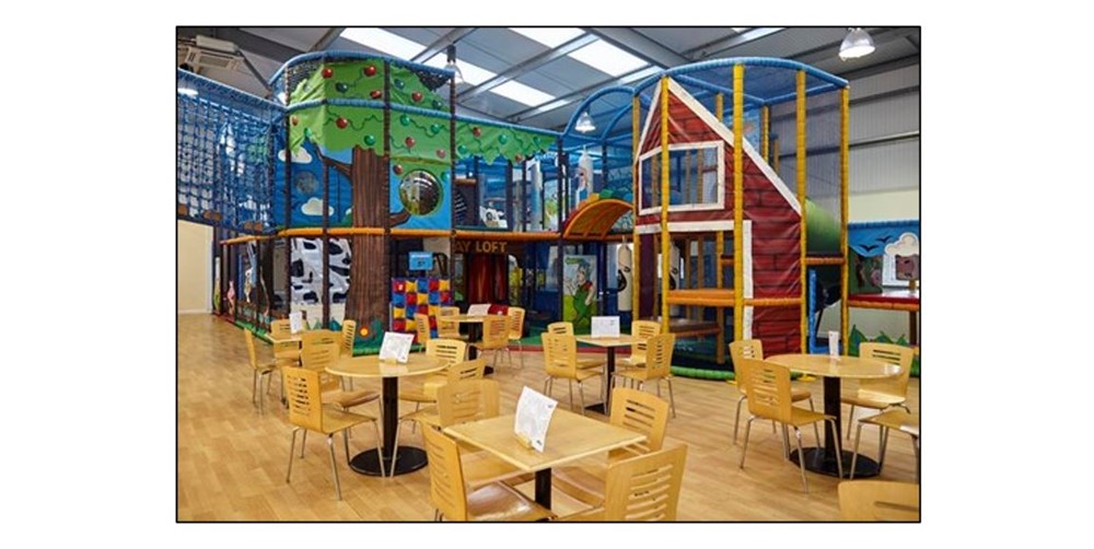 Bury Lane Farm Shop  - play barn