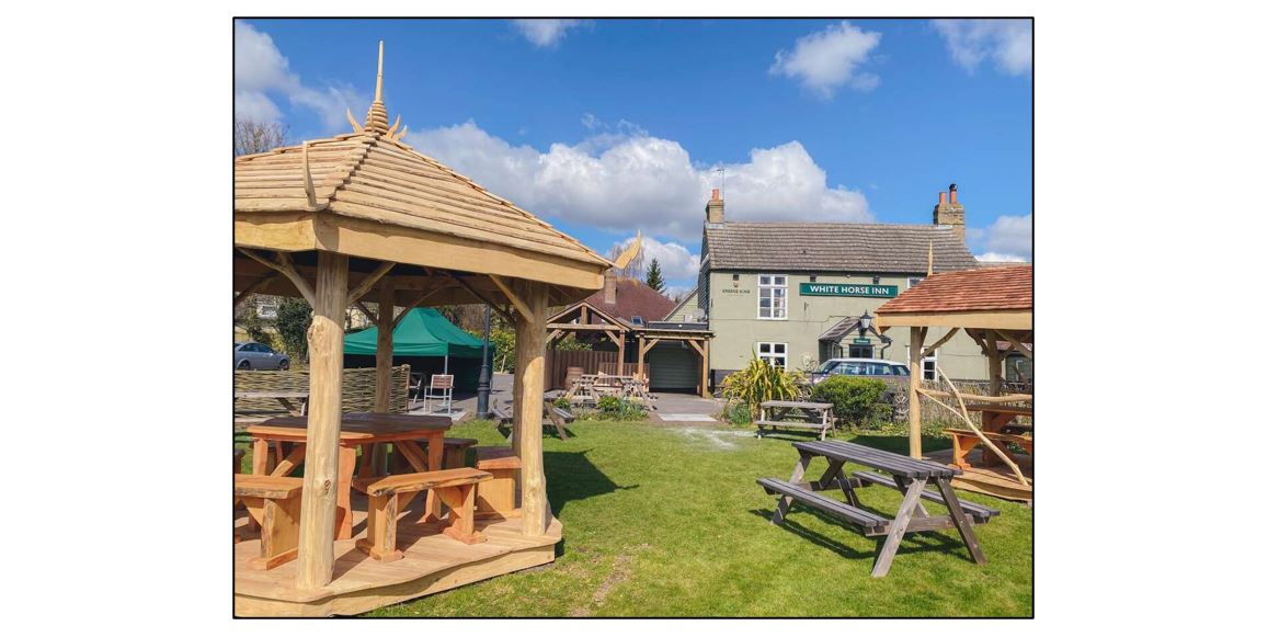 The White Horse Inn - exterior