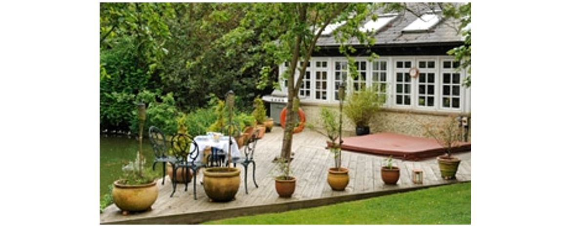 Orchard Pond Bed & Breakfast