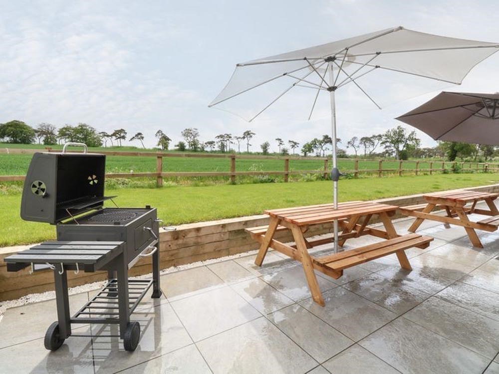 The Mayfair Residence Six Mile Bottom, outdoor area