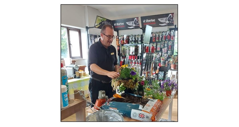 Hanging Basket Workshop - Andy