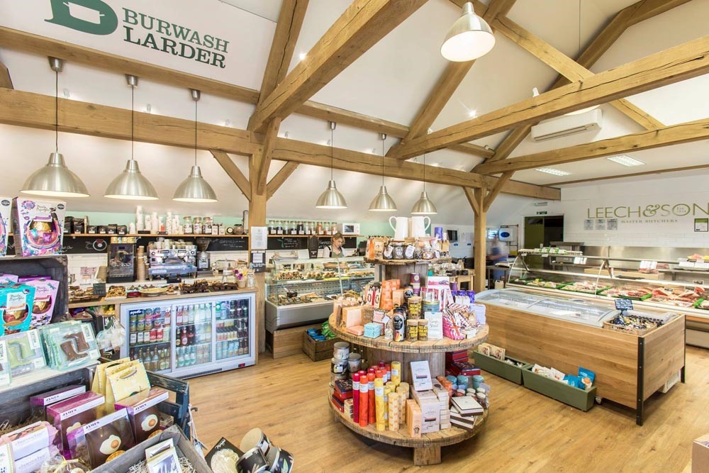 Burwash Manor, Interior