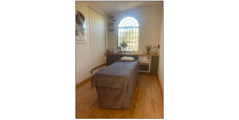 The Retreats - interior couch