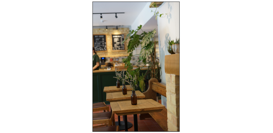 Eden Coffee House - interior & Counter