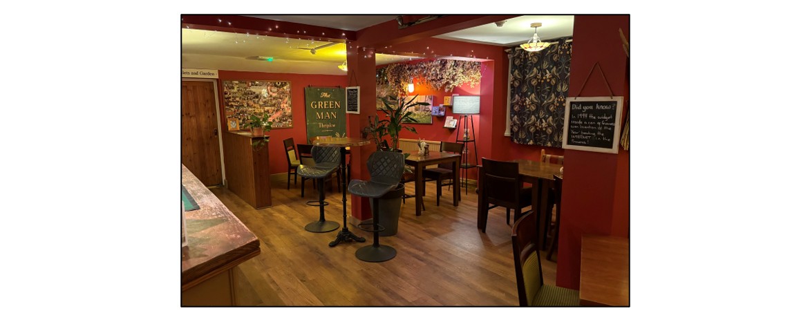 The Green Man - inside and bar
