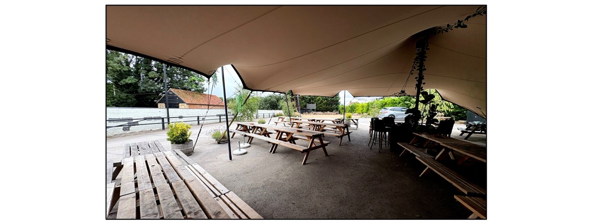 The White Lion - under tent