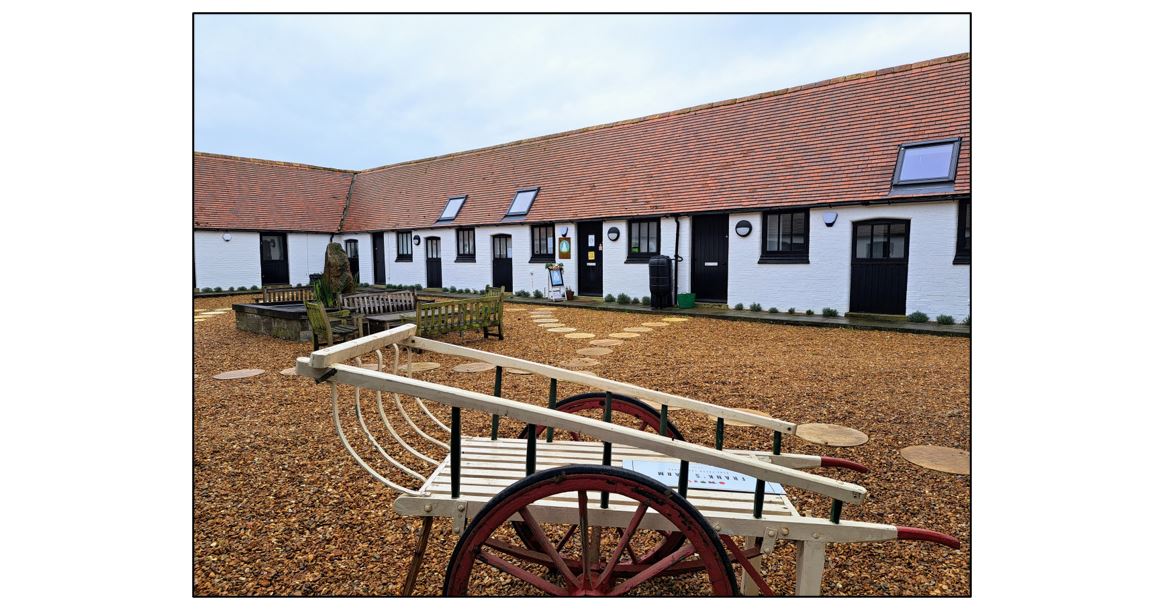 Franks Farm - courtyard