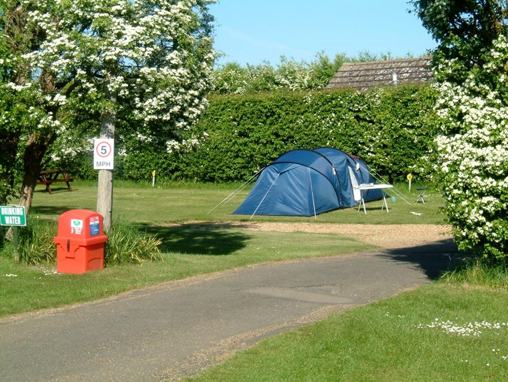 Highfield Farm Touring Park, entrance