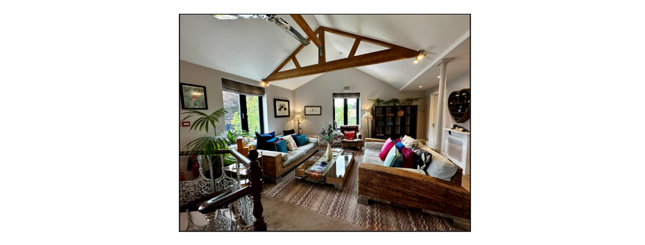 Esse upstairs