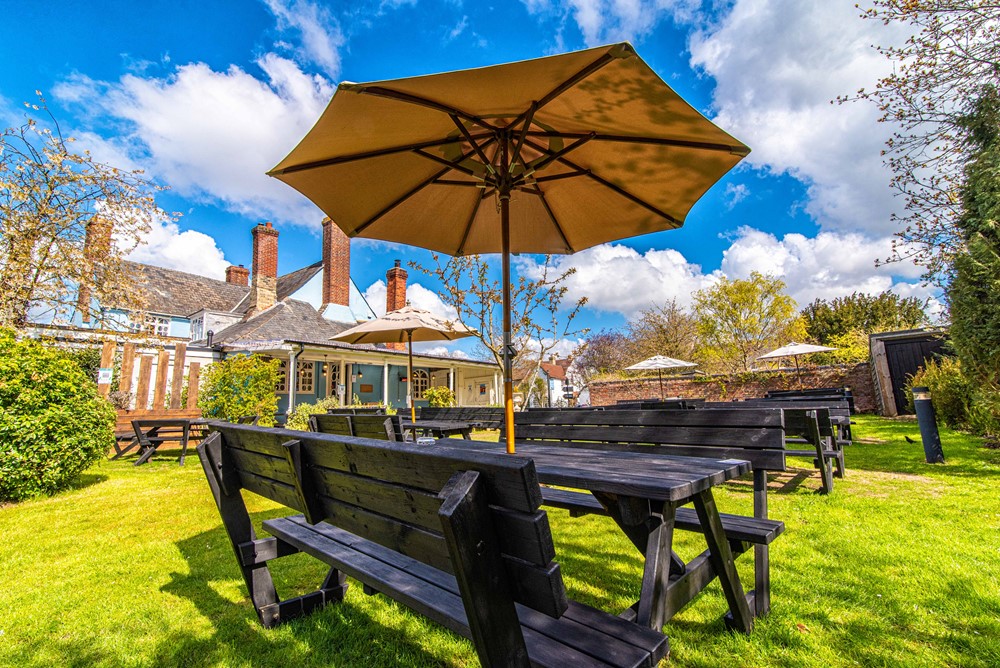 The Tickell Arms - Garden