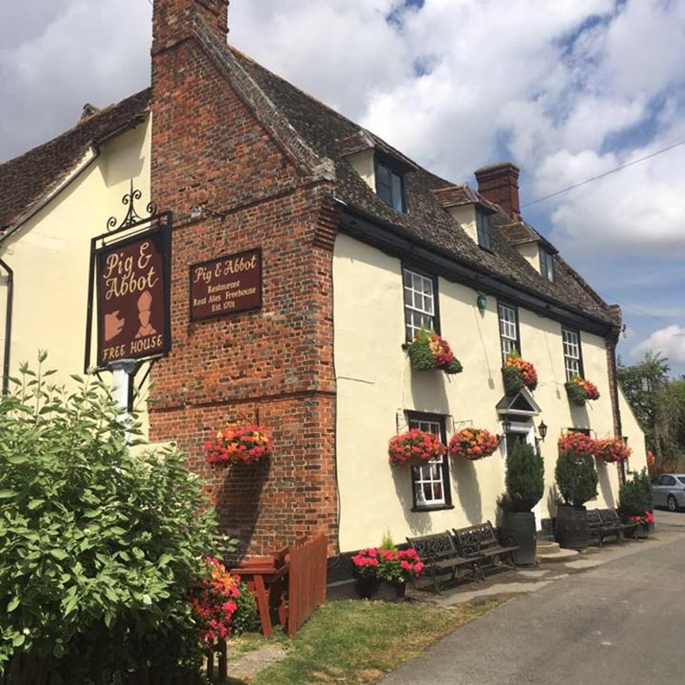 Pig and Abbot Abbington Pigotts, exterior