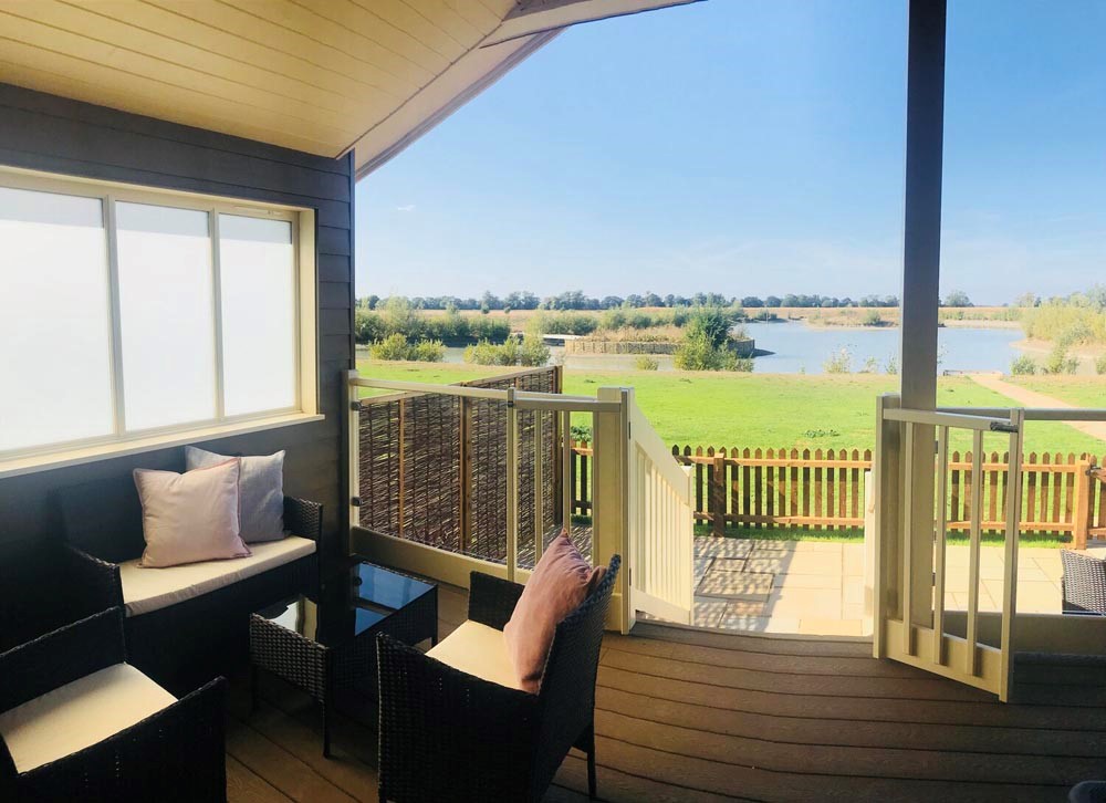 Waterside Lodges, Landbeach, water view