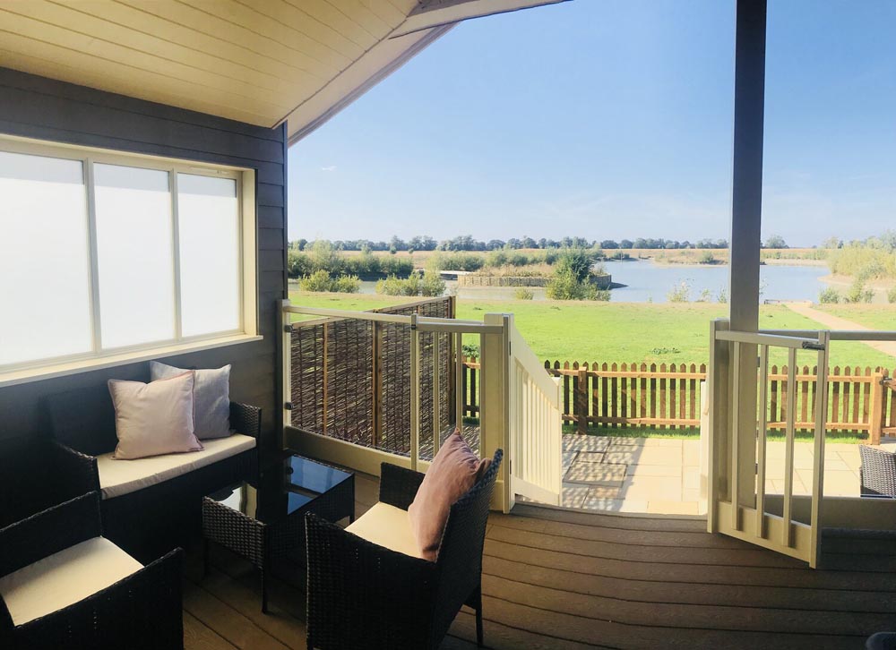 Waterside Lodges, Landbeach, water view