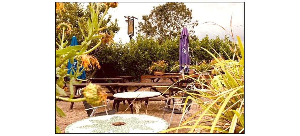 La Pergola Restaurant at The Wheatsheaf, outdoor seating