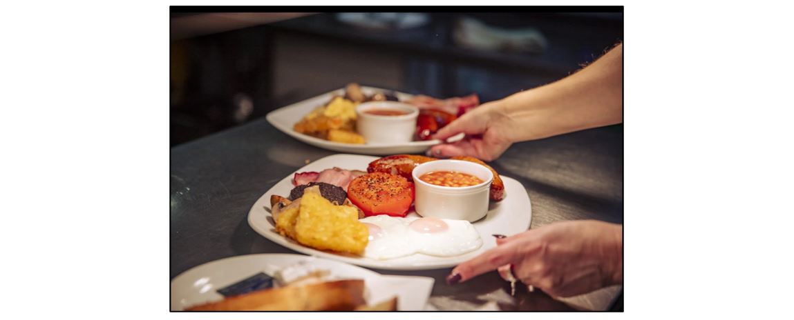 Woodview Farm Shop Butchers & Cafe - breakfast