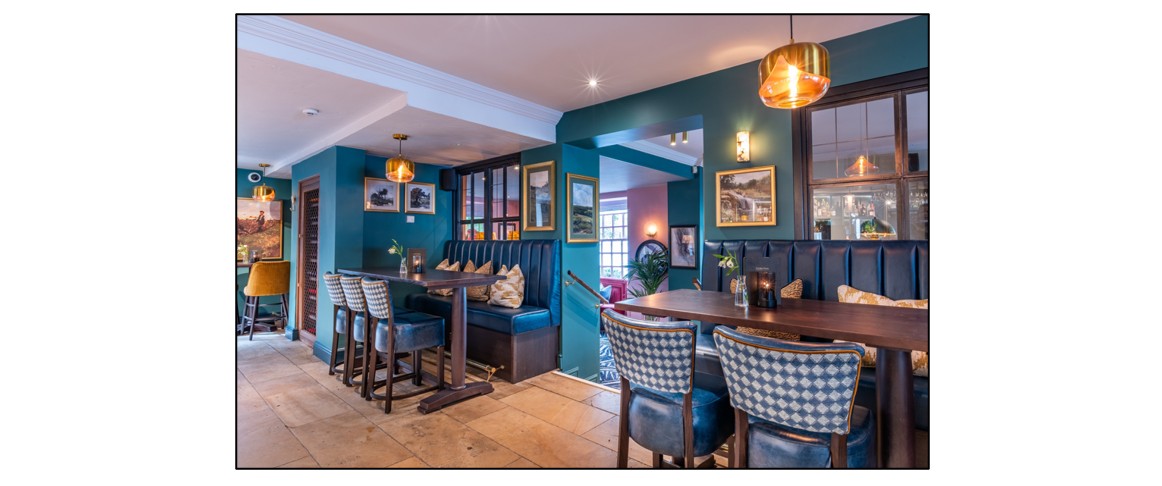 The Plough, Fen Ditton, seating area