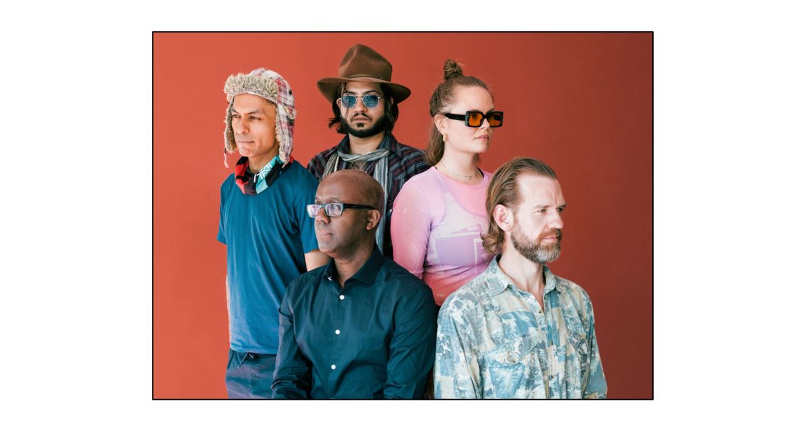 Robert Mitchell & True Think