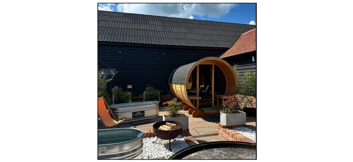 Chill at the Yard - sauna and ice bath in the summer