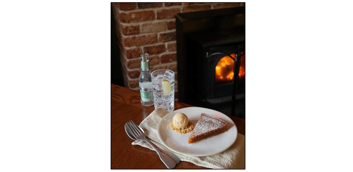 The Boot - dessert and fire