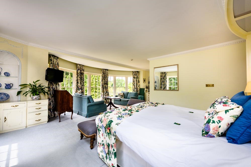 Rectory Farm Hotel, bedroom