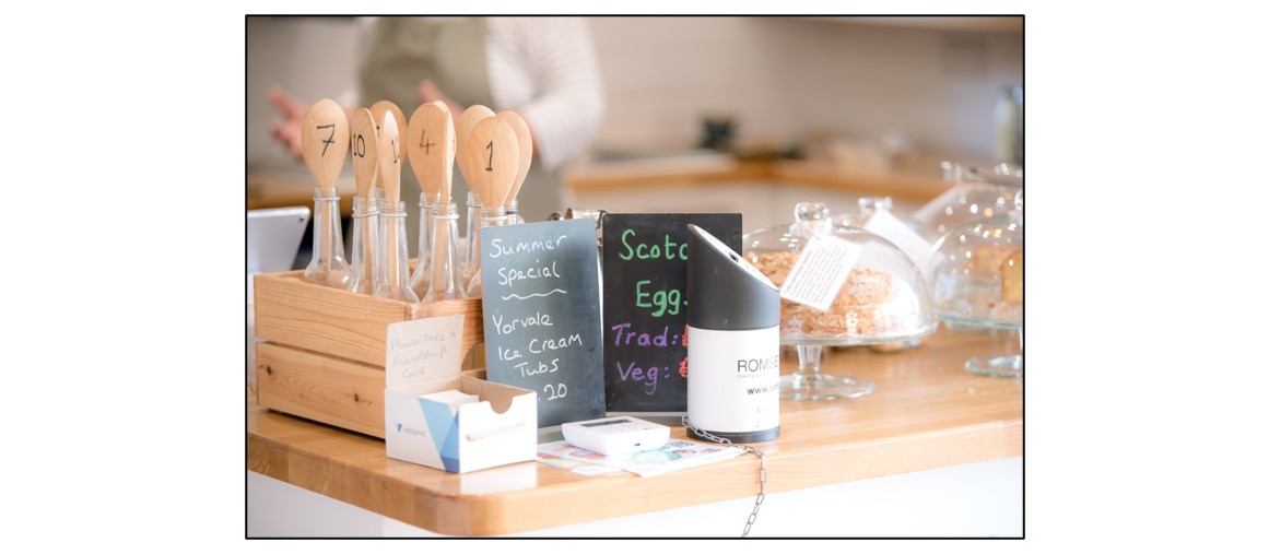 Cara Coffee - counter