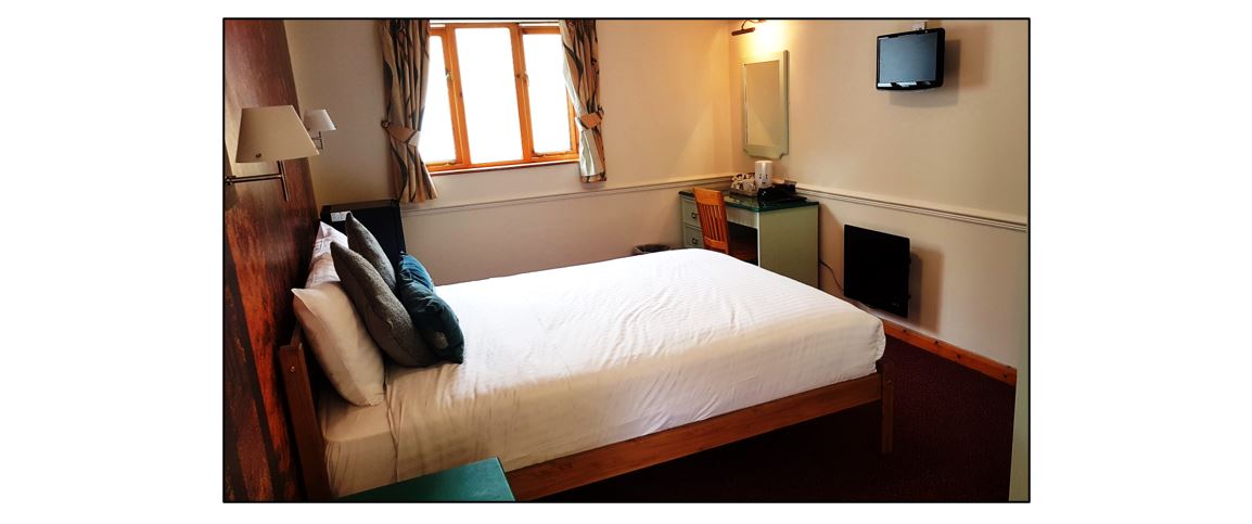 The White Horse Inn - bedroom 2
