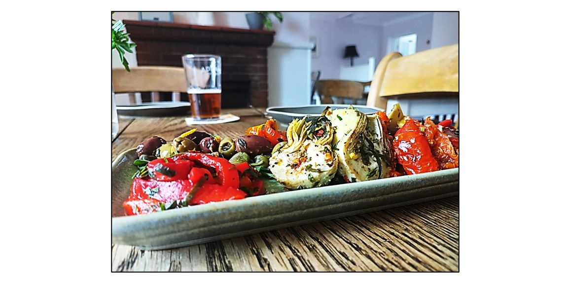 Black Horse - Tapas