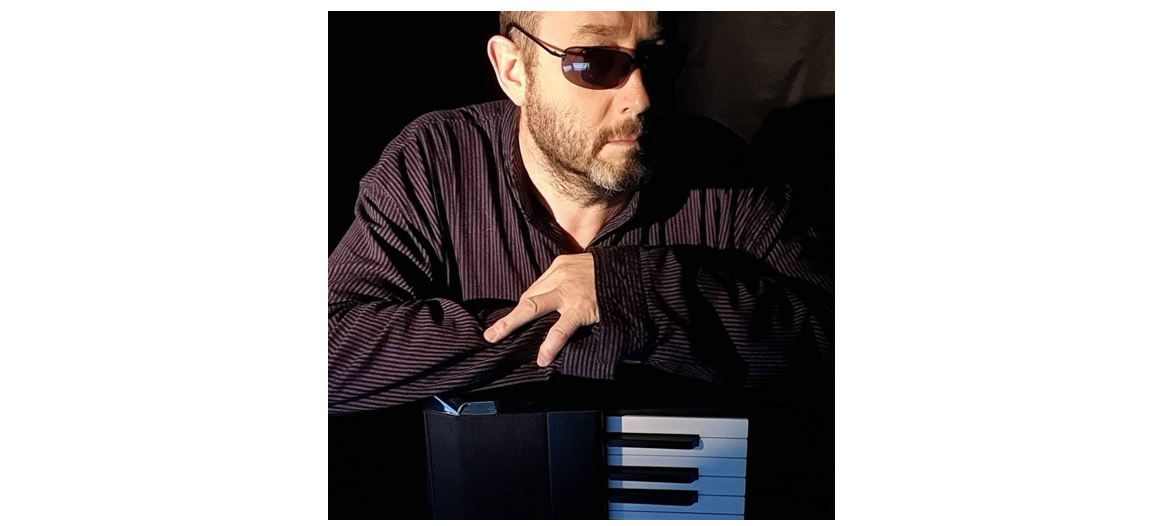 New Year's Eve Live with Ansell Phillips