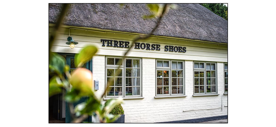 The Three Horseshoes