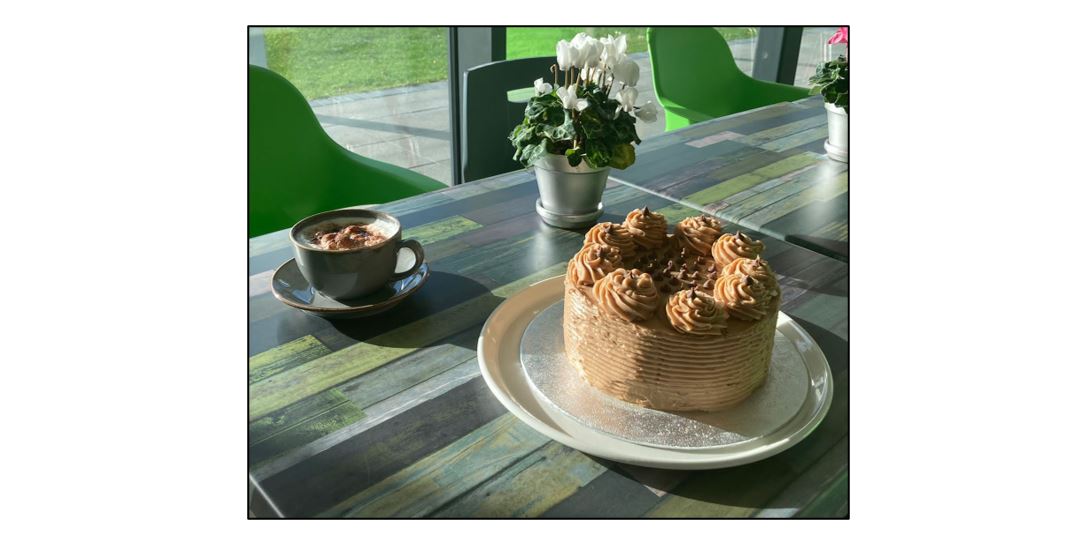Hauxton Market - Coffee and Cake