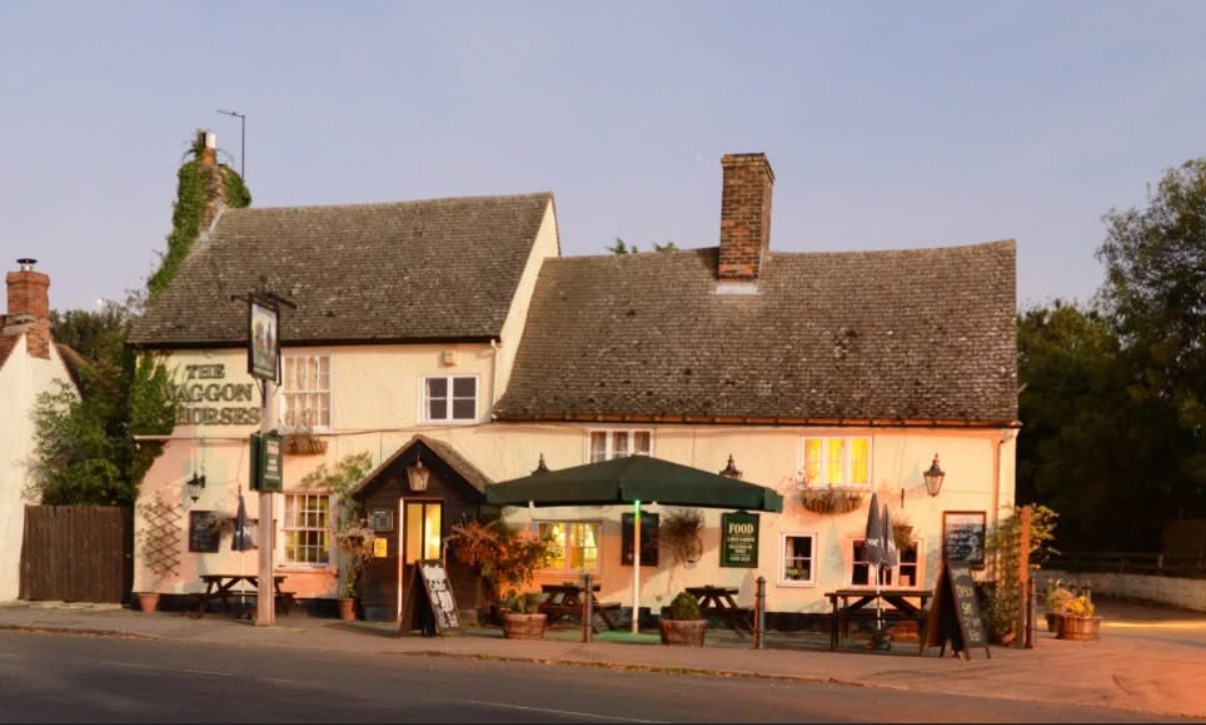 The Waggon and Horses, Steeple Morden, exterior