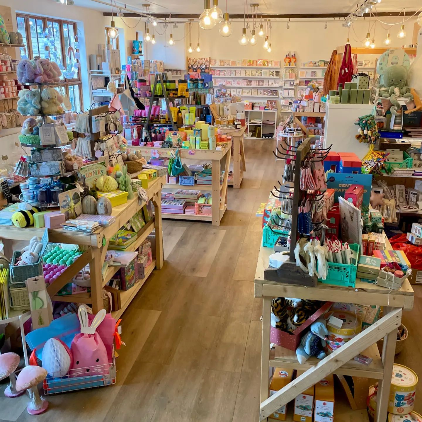 Freda and Bert Gift Shop