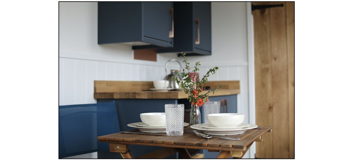 Fenland Retreats at Willow Grange Farm - dining