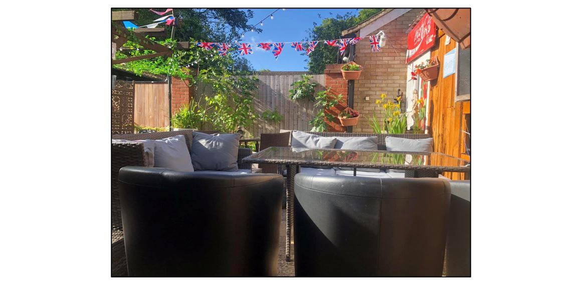 LJ's Sandwich Bar & Brasserie - outside area