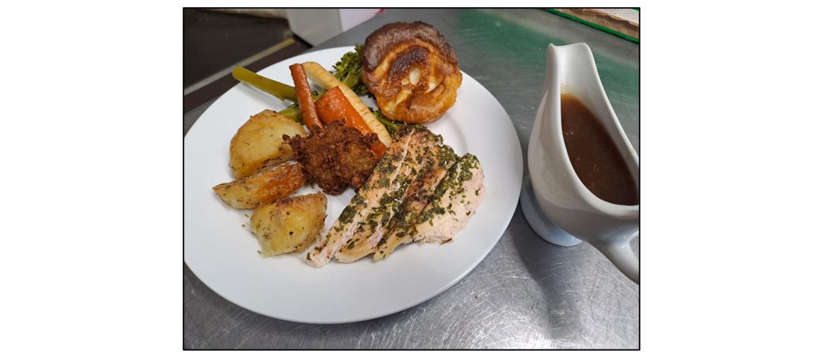 The George - roast dinner